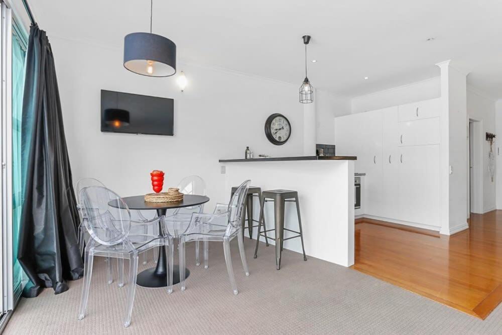 Funky One Bedroom Apartment On Princes Wharf Auckland Extérieur photo