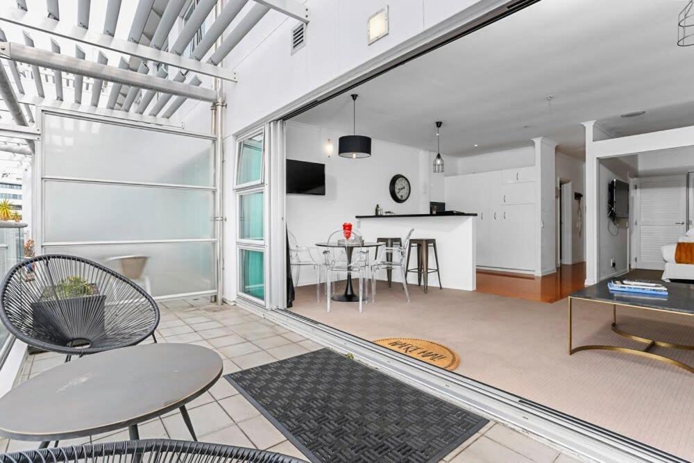 Funky One Bedroom Apartment On Princes Wharf Auckland Extérieur photo